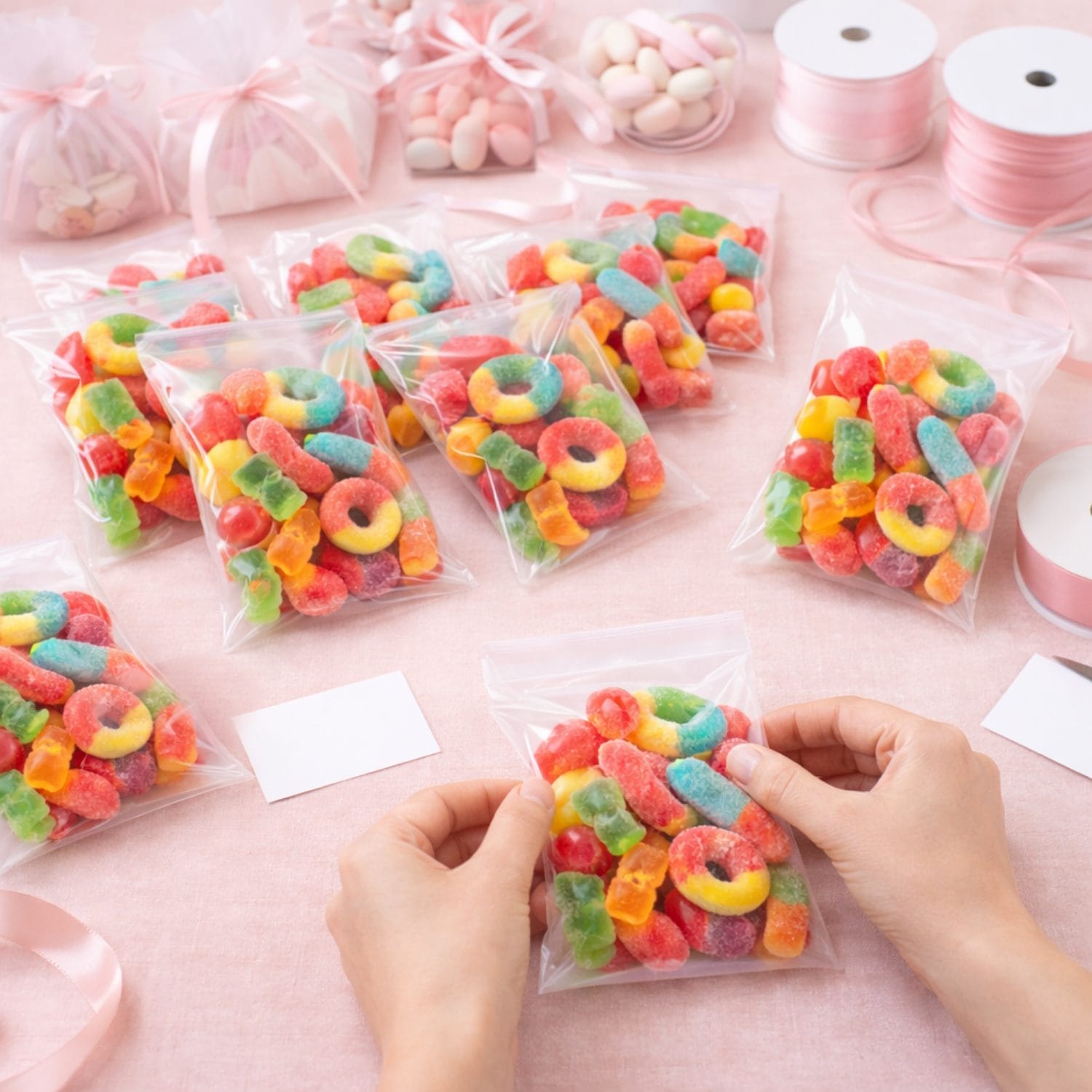 Bustine autoadesive trasparenti per confezionare caramelle e bomboniere