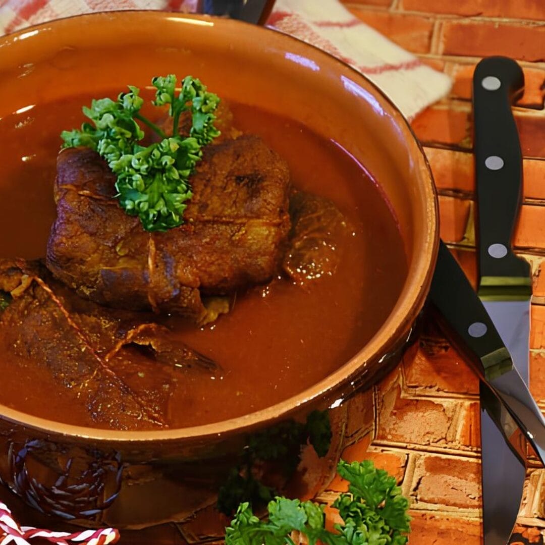 pentola coccio 20 cm Pentola in coccio artigianale da 20 cm con manici, ideale per stufati