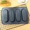 Teglia forata antiaderente 4 stampi da 7x17 cm per panini e baguette