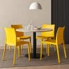 sedia-venice-gialla Set 4 sedie gialle Grandsoleil Venice in plastica impilabili abbinate a tavolo rotondo design