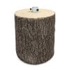 base-tronco-principale Base per albero di Natale a forma di tronco con effetto corteccia realistica, design naturale e robusto.