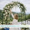 Version 1.0.0 Arco da giardino in metallo allestito con fiori per matrimonio in location all’aperto