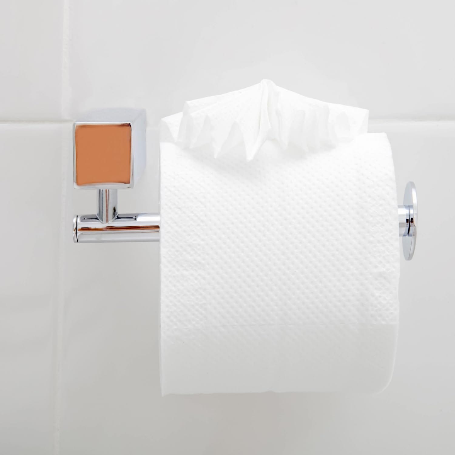 Carta igienica 2 veli morbida e resistente con goffratura