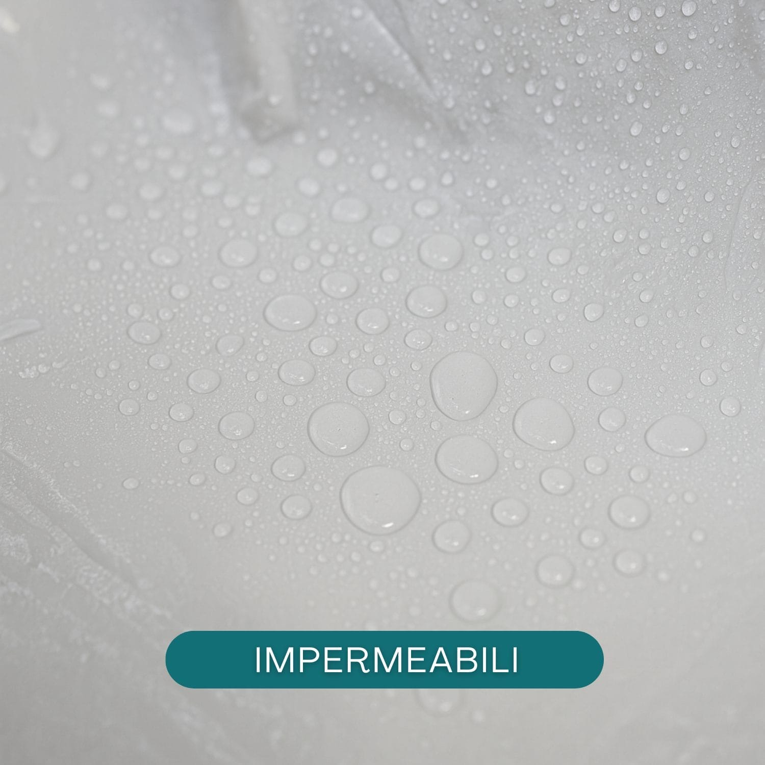 sacchi pneumatici impermeabili Superficie sacco copripneumatici impermeabile con gocce d’acqua