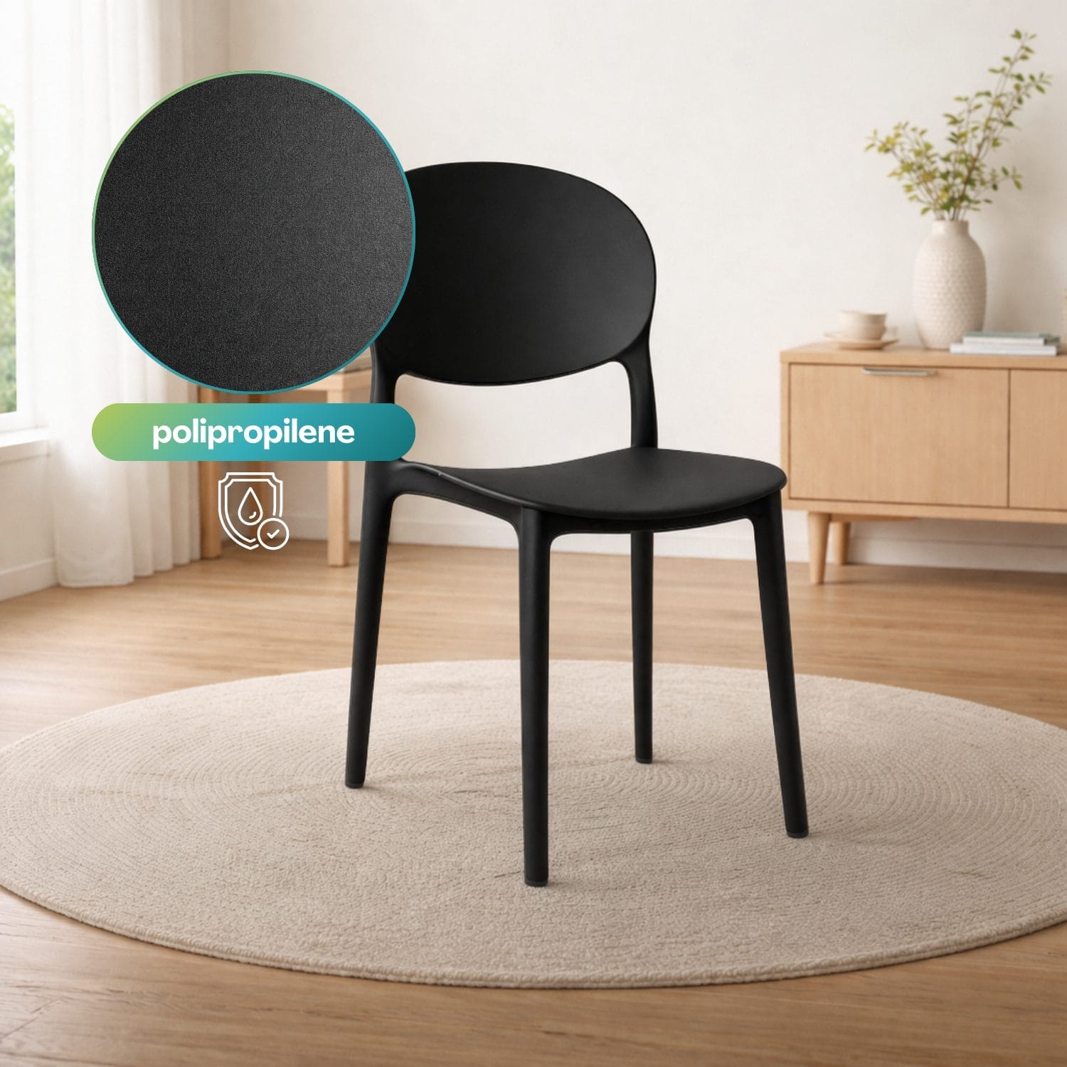 Sedia nera in polipropilene ergonomica con schienale ovale