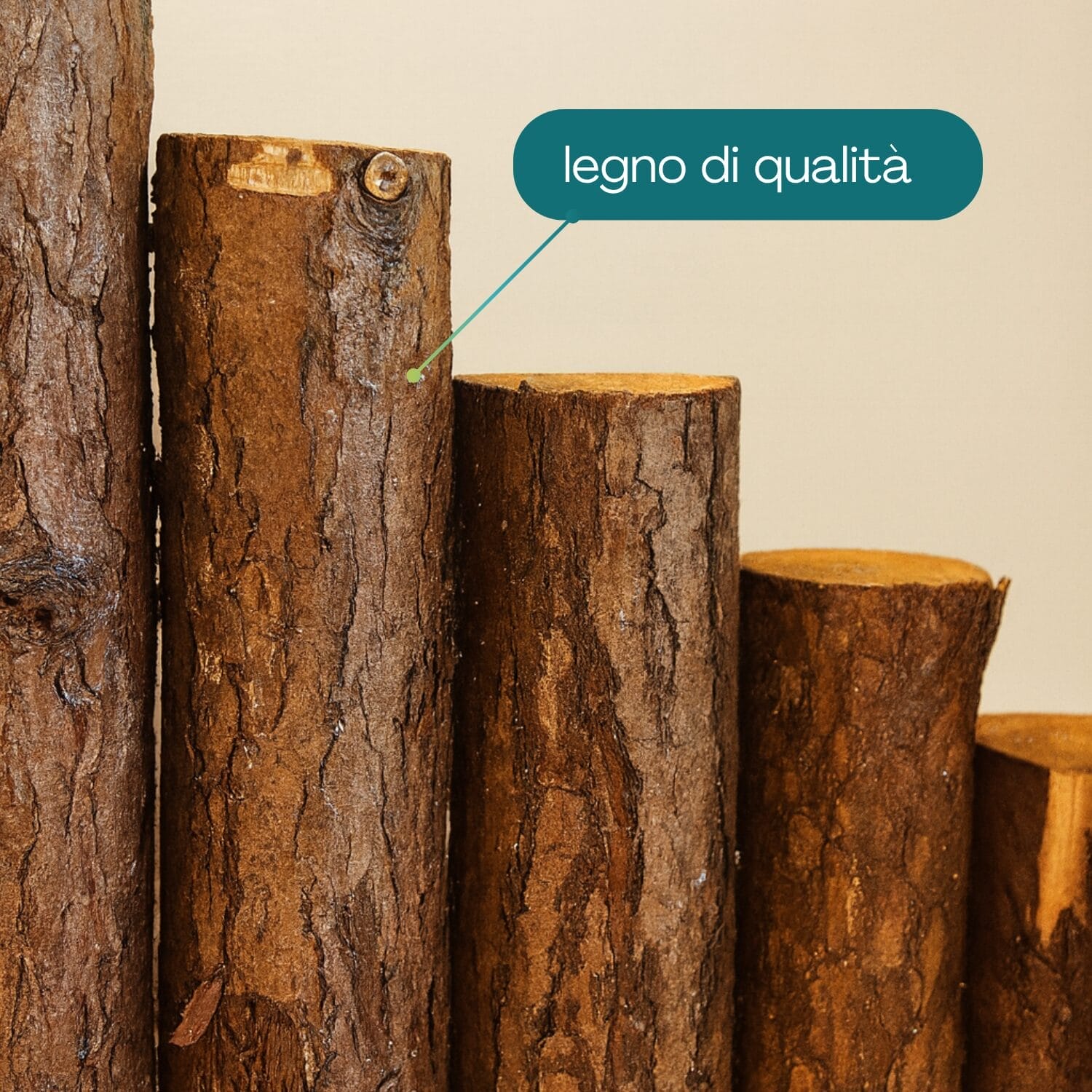 staccionata-materiale Dettaglio legno naturale di qualità per staccionata decorativa natalizia