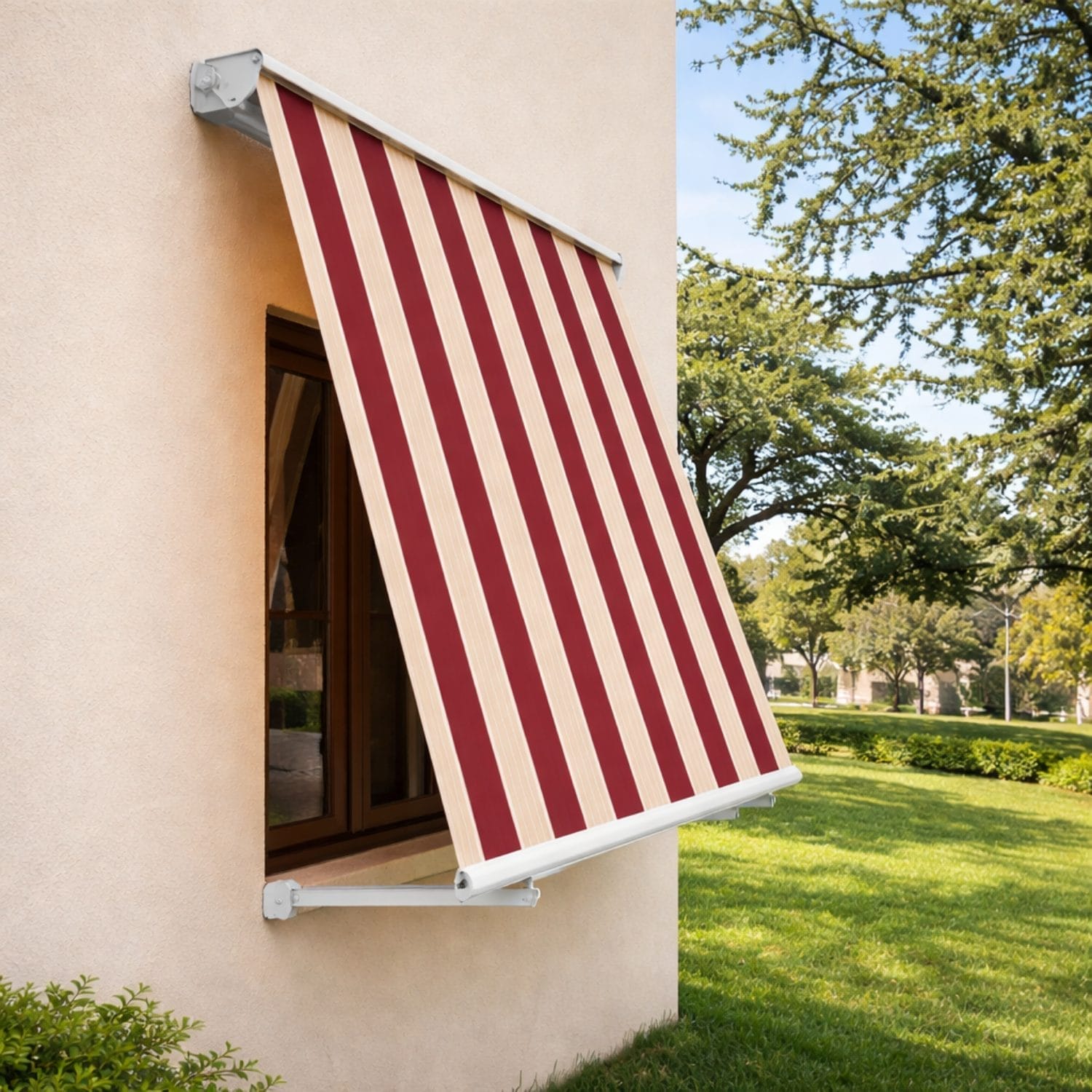 Tenda da sole a caduta cassonata 300x250 bordeaux per balcone e terrazzo