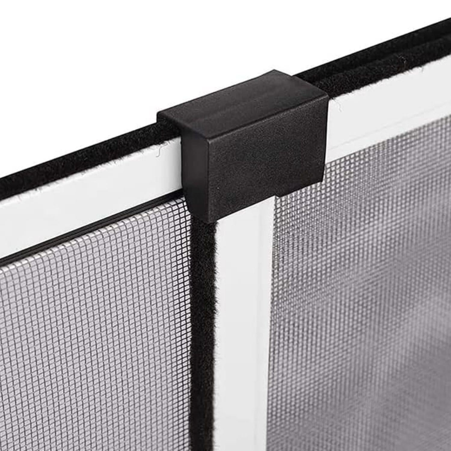 Zanzariera estensibile con binario regolabile per finestre anti insetti